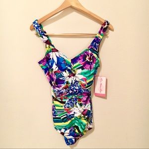 Rose Marie Reid one piece swimsuit size 16